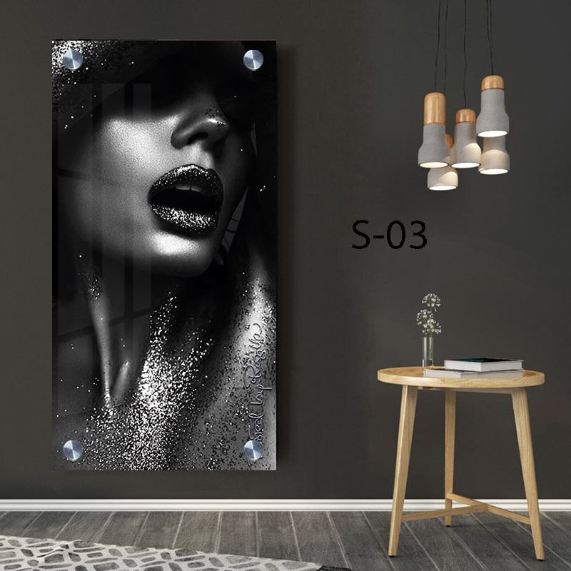 תמונה לחדר שינה של אישה בכסף