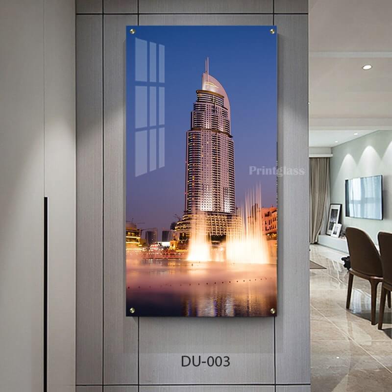 תמונת זכוכית של נוף מזרקת מים בדובאי