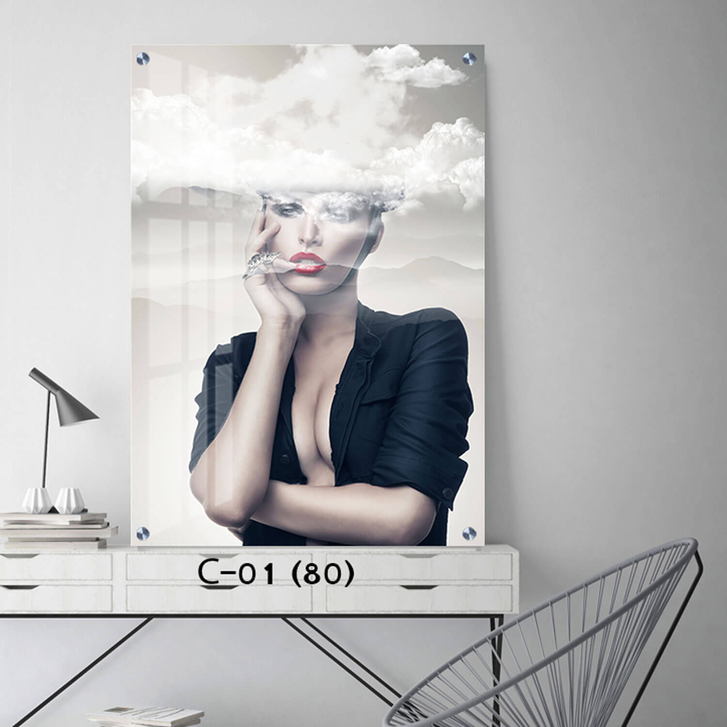 תמונת זכוכית לסלון של אישה בעננים