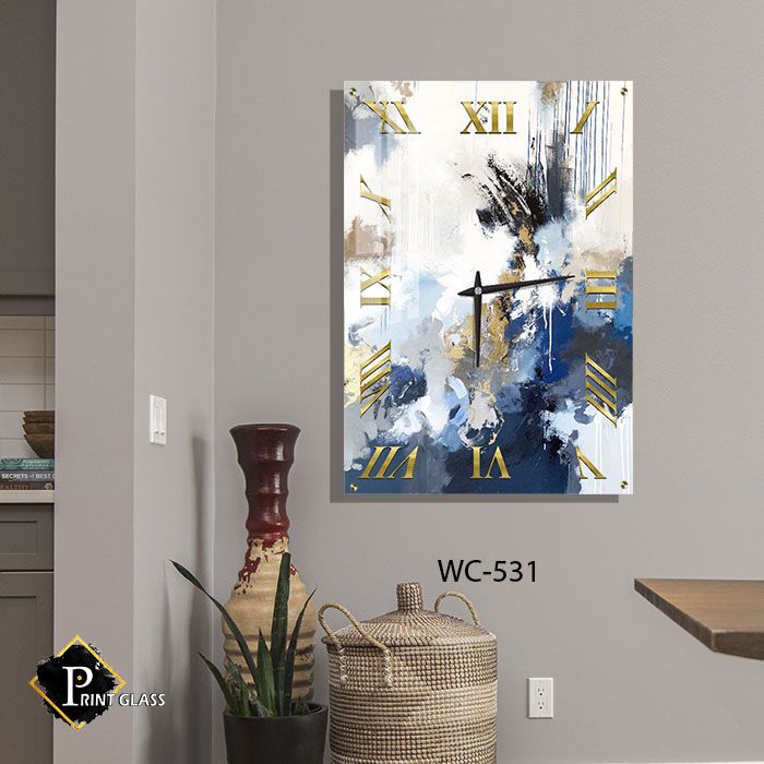 שעון קיר מעוצב לסלון מזכוכית בסגנון אבסטרקט