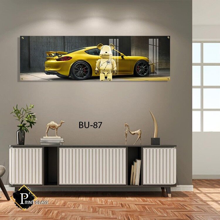 תמונת זכוכית לחדר שינה של דובי עם רכב ספורט צהוב