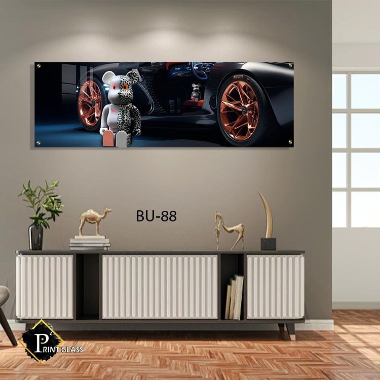 תמונה לחדר שינה מזכוכית של דובי עם רכב ספורט שחור