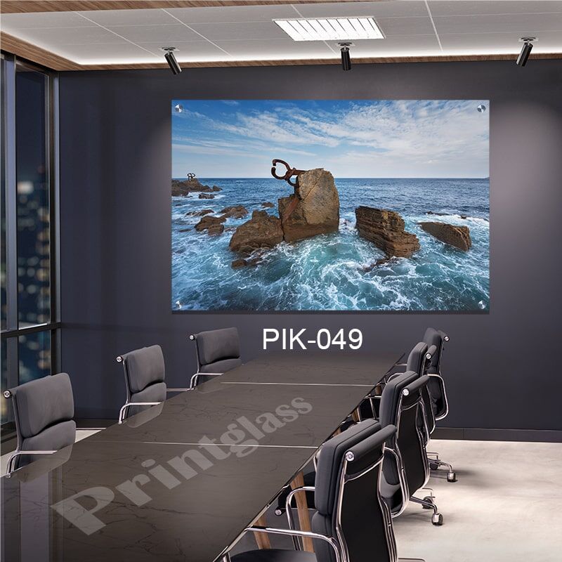 תמונת זכוכית למשרד או ללובי בניין של סלעים בים