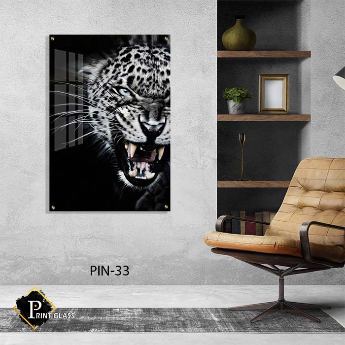 תמונת זכוכית לחדר שינה של נמר ברקע שחור