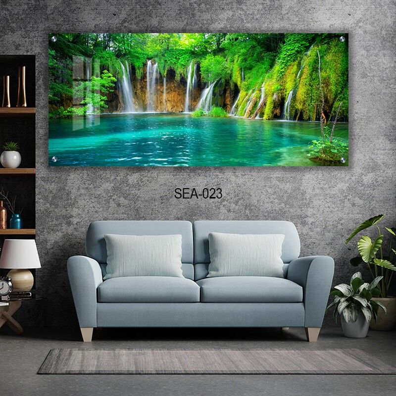 תמונה של מפל ואגם