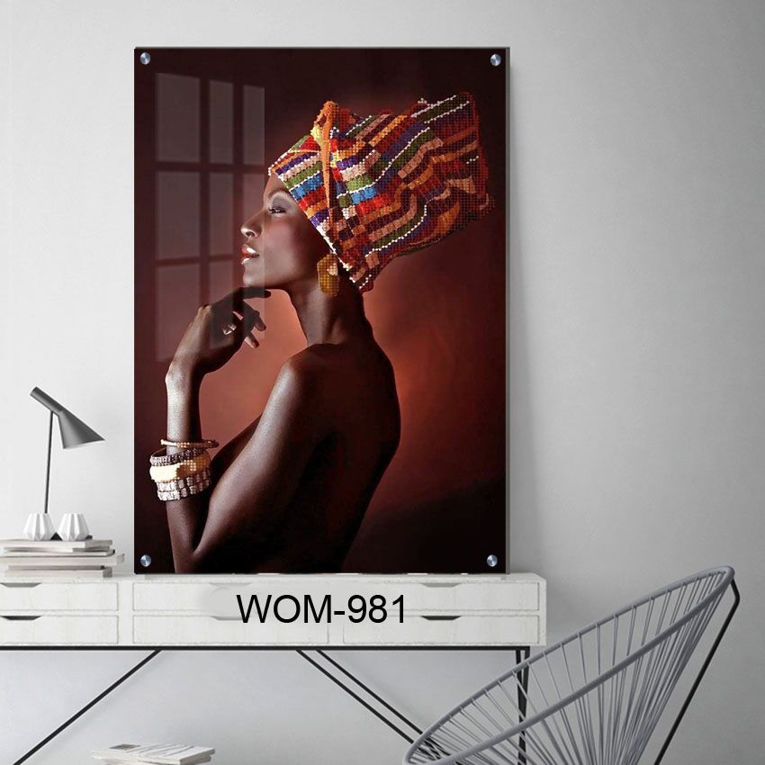 תמונת זכוכית לחדר שינה של אפריקאית בפרופיל