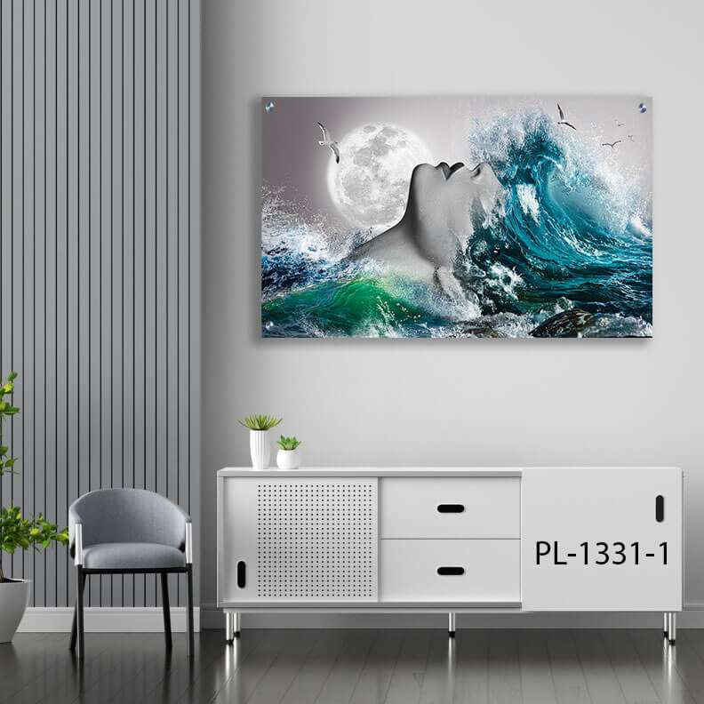 תמונה למשרד של אישה בגלים