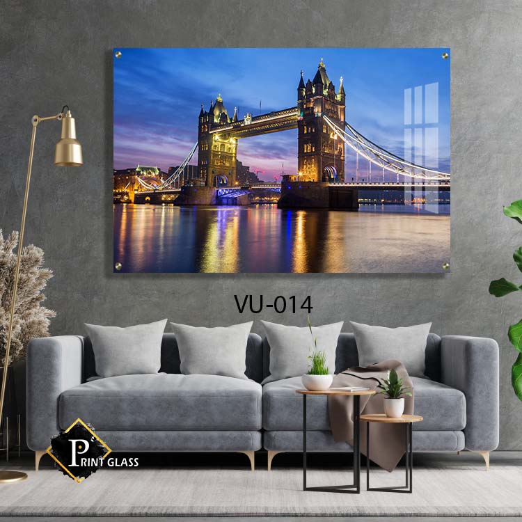 נוף גשר מצודת בלילה - תמונת זכוכית לסלון או לפינת האוכל