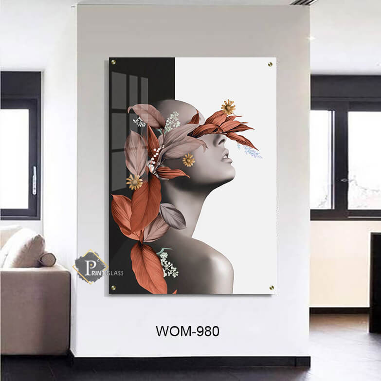אישה שחור לבן עם פרח - תמונת זכוכית מודרנית לסלון או לפינת האוכל
