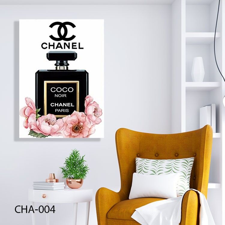 בושם שאנל עם לוגו תמונה לחדר, תמונה למשרד, תמונה לקליניקה