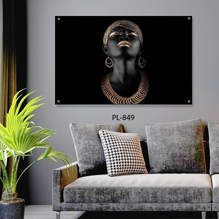 אישה אפריקאית שרשרת זהב - תמונת זכוכית לסלון