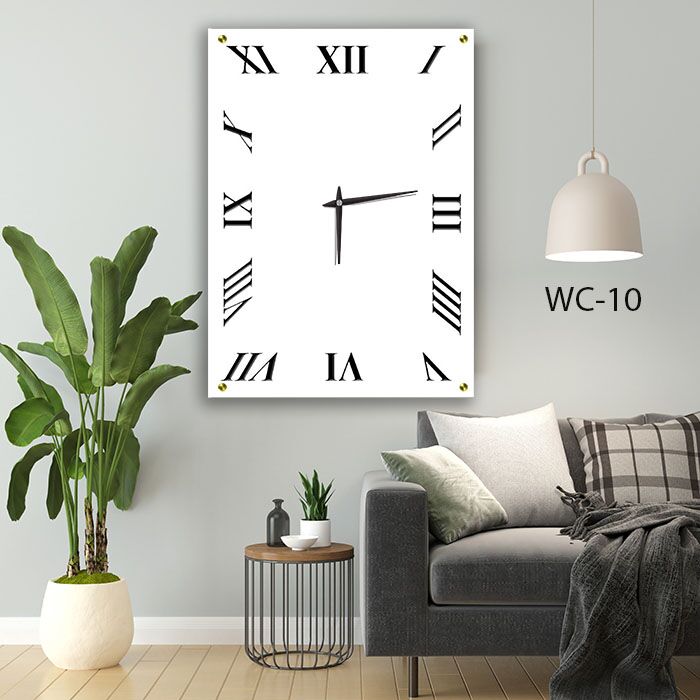 שעון קיר מיוחד לסלון מזכוכית ברקע לבן חלק