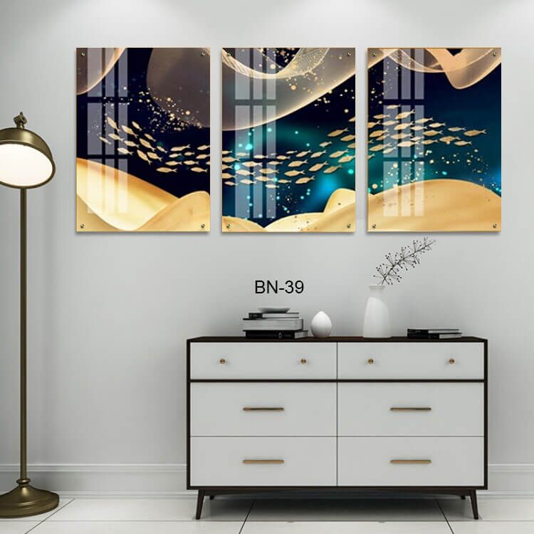 תמונות לפינת האוכל מזכוכית של דגי זהב שוחים